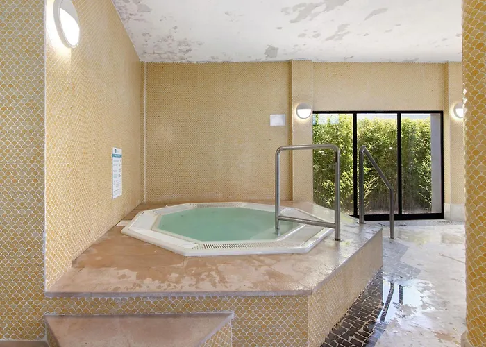 Casa Diouma * カバナス・デ・タビラ